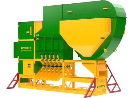 Aerodynamic grain cleaners with cyclone dust collector